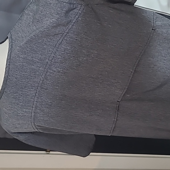 Women’s Carhartt Force Scrub Top XL - Picture 5 of 5